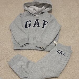 GAP Kids Gray Sweatpants and Hoodie Set